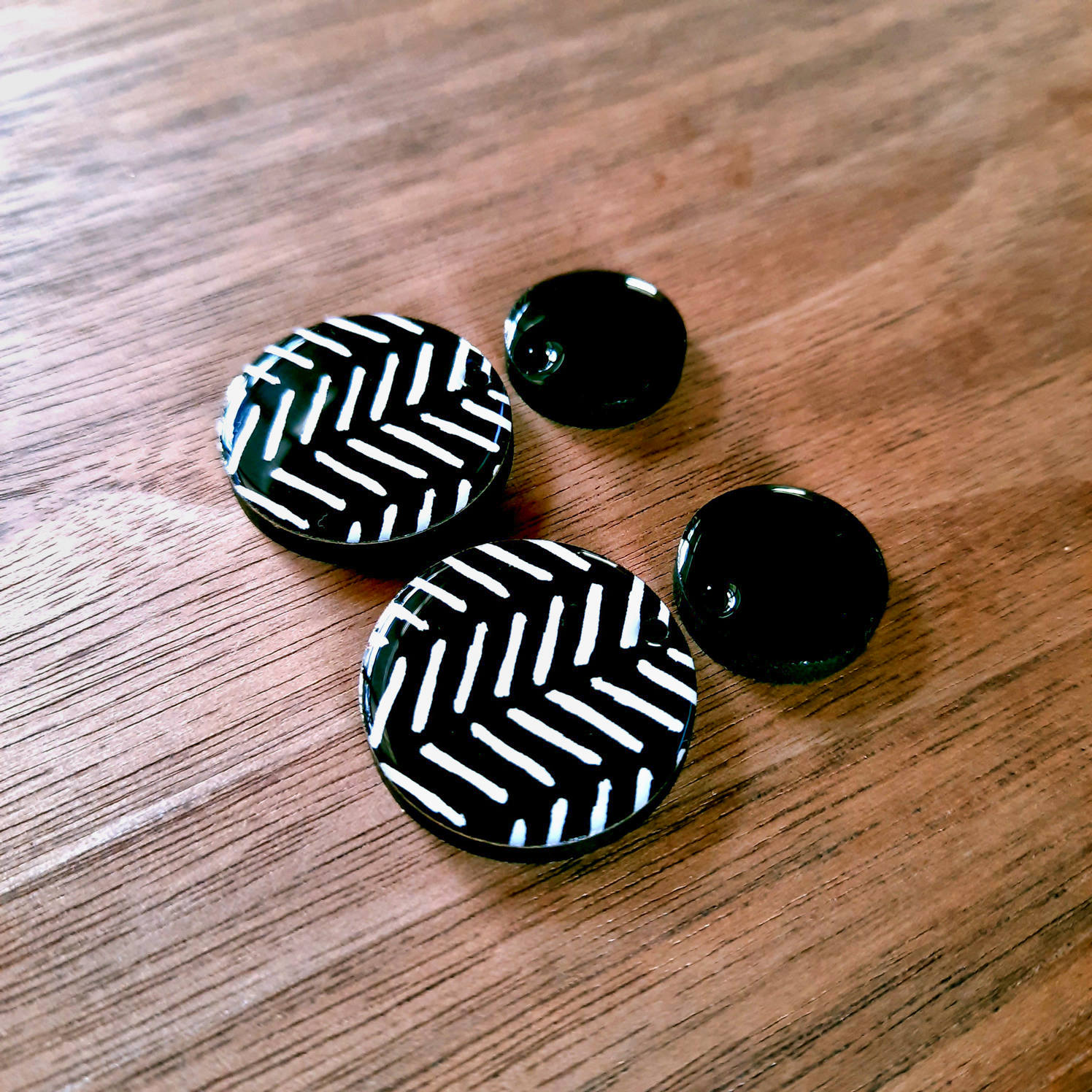 24mm_Black_With_White_Lines_Epoxy_Earrings-2