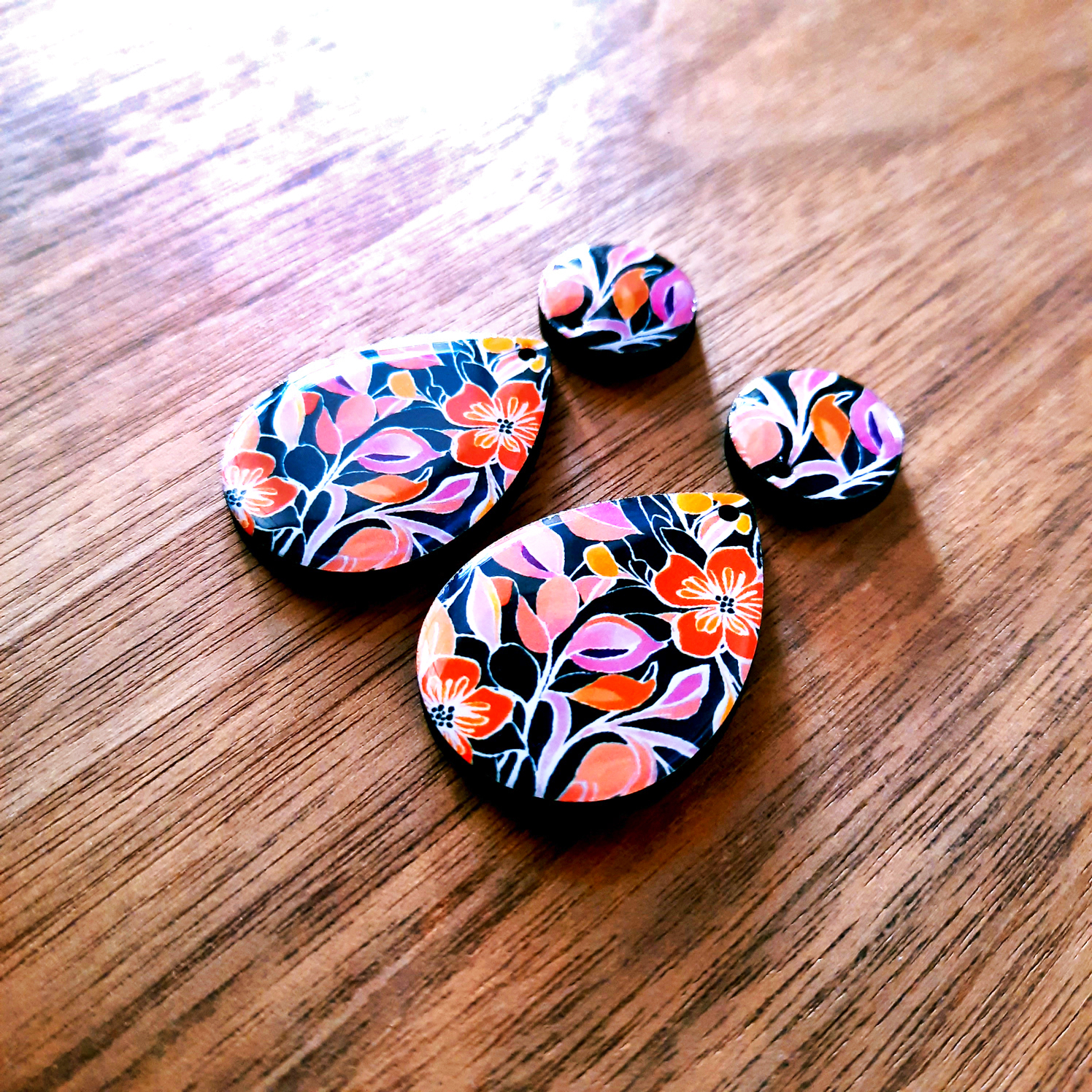Orange_And_Pink_Drop_Epoxy_Earrings-2